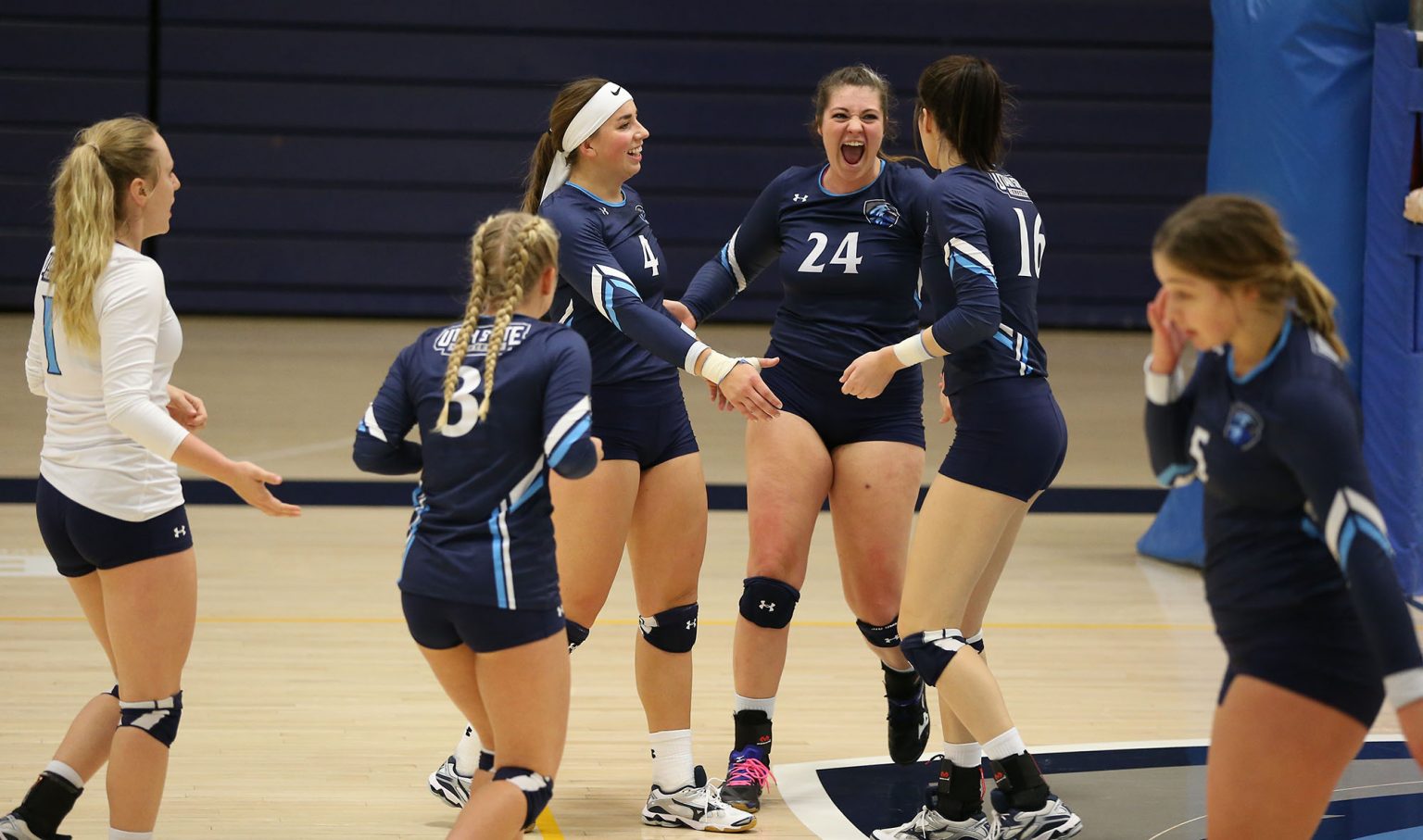 Volleyball onto region tournament – USU Eastern Eagle