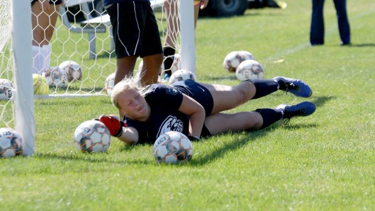 cropped-women-soccer.jpg