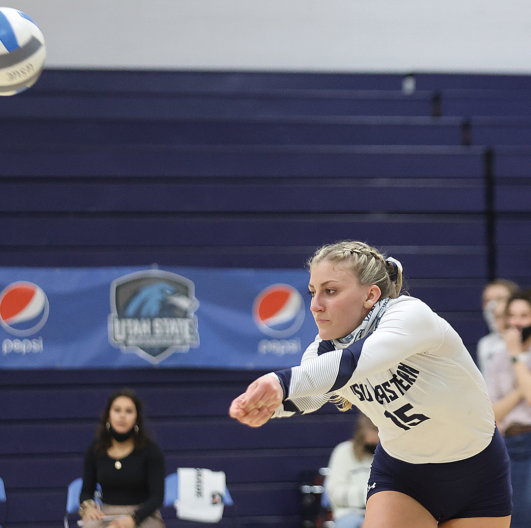 No. 2national ranking for Eastern volleyball team USU Eastern Eagle