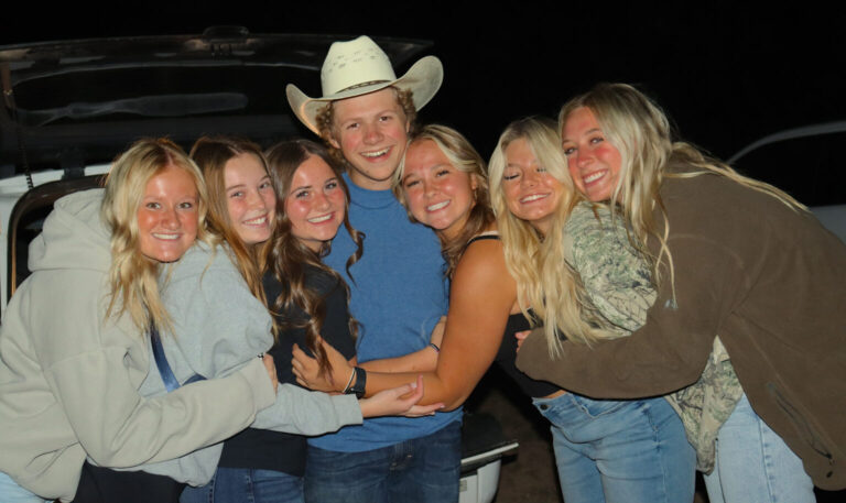 cropped-wedge-group-1